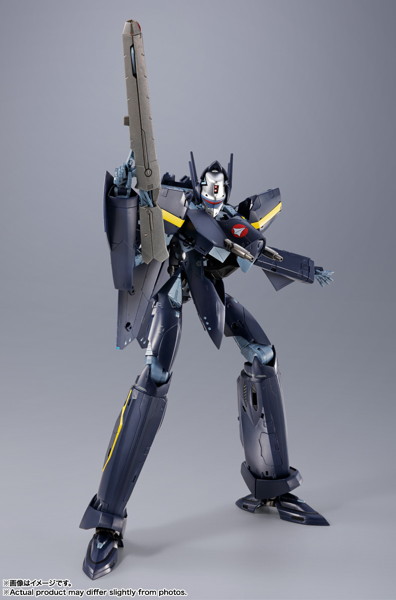 DX超合金 マクロス7 VF-17S ナイトメアステルスバルキリー（ガムリン木崎機）