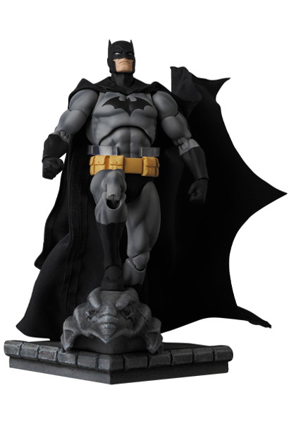 【再販】MAFEX BATMAN ’HUSH’ BLACK Ver.