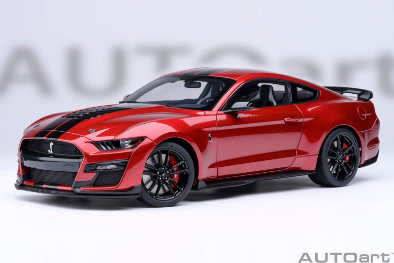 フォード マスタング シェルビー GT500 (レッド/ブラック・ストライプ)
