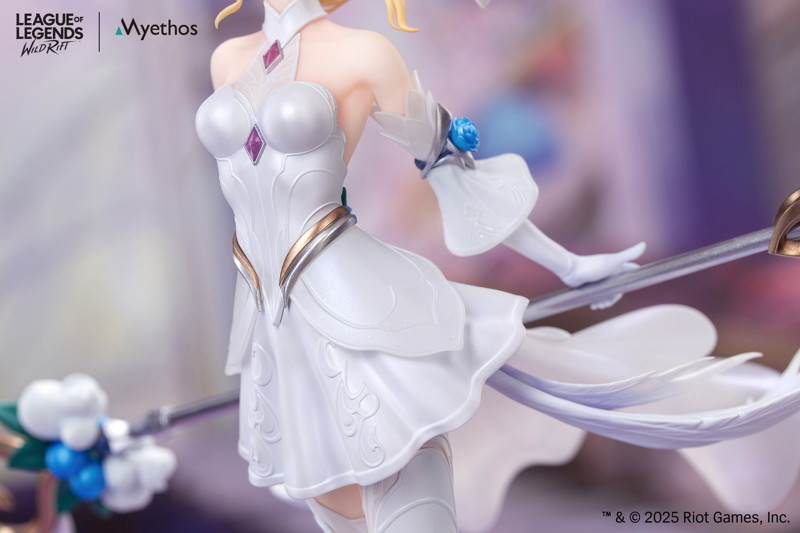 Gift＋ 水晶の薔薇 ラックス リーグ・オブ・レジェンド:ワイルドリフト