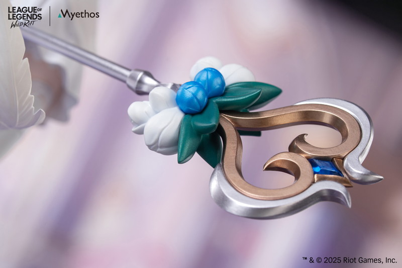 Gift＋ 水晶の薔薇 ラックス リーグ・オブ・レジェンド:ワイルドリフト