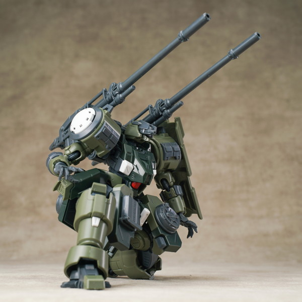 SHEIK MAINLAND ULTRA ACTION TROOPERシリーズ 砲撃型ザロヴ（ZAROV） 1/144スケール プラスチックモデルキット（グリーン）