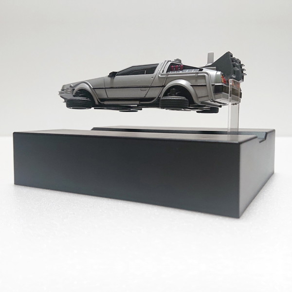 フローティングモデル バックトゥザフューチャー2 タイムマシン