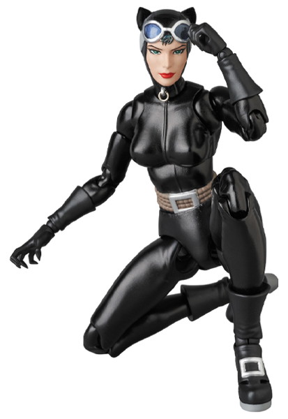 MAFEX CATWOMAN（HUSH Ver.） BATMAN