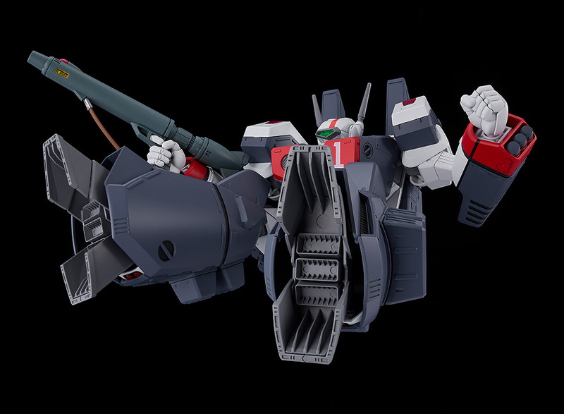 PLAMAX PX18 1/72 VF-1J アーマードバルキリー