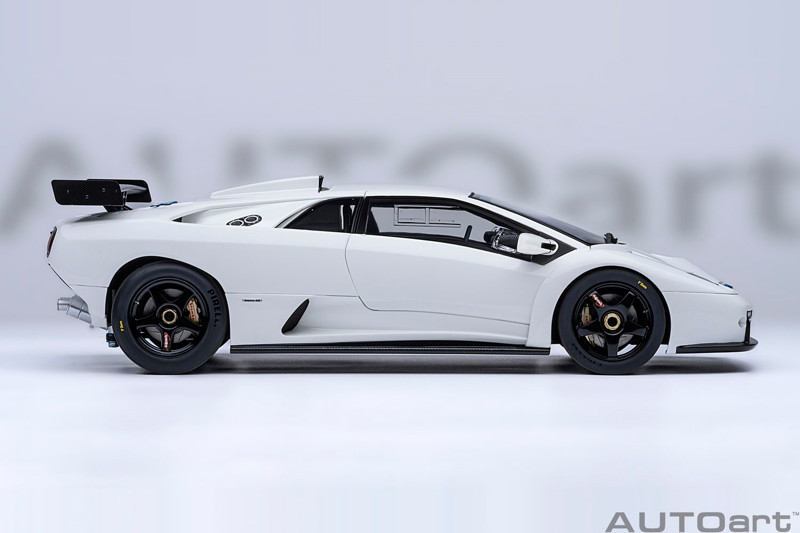 ランボルギーニ ディアブロ GTR (ホワイト) ランボルギーニ ディアブロ GTR (ホワイト)