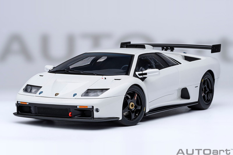 ランボルギーニ ディアブロ GTR (ホワイト) ランボルギーニ ディアブロ GTR (ホワイト)