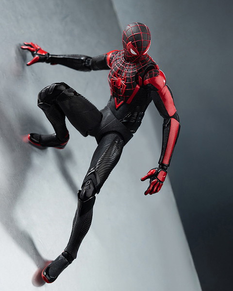 DLX スパイダーマン アップグレードスーツ（マイルズ・モラレス） Marvel’s Spider-Man 2