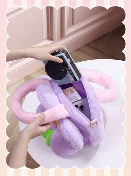 UPSETDUCK‐花咲くダック ぬいぐるみバッグ