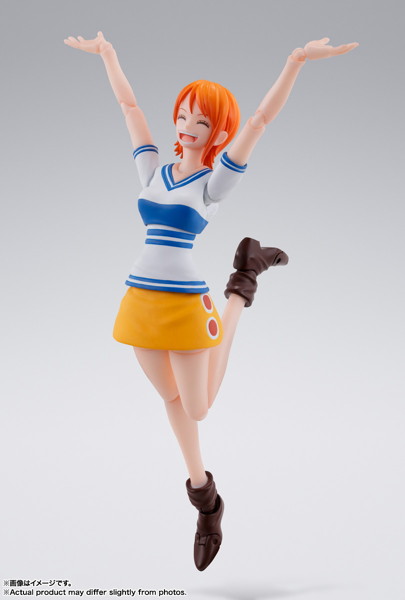 S.H.Figuarts ナミ -冒険の夜明け- ONE PIECE