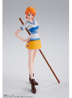 S.H.Figuarts ナミ -冒険の夜明け- ONE PIECE