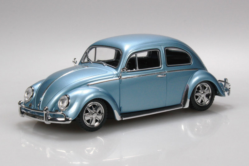 楽プラ スナップキット 1/32 フォルクスワーゲン ビートル カスタム（ストラトシルバー） 【20CU-SS】