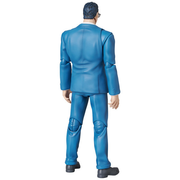 MAFEX CLARK KENT（BATMAN: HUSH Ver.）