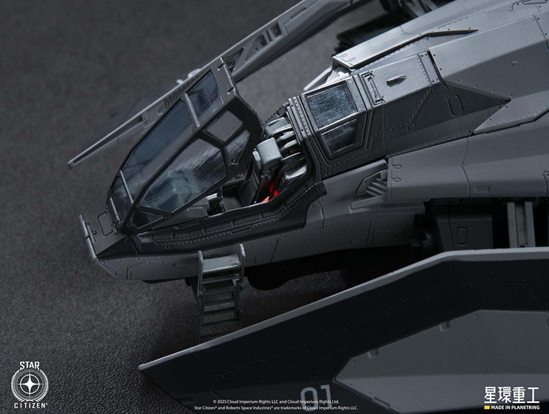 1/100 Anvil F8C Lightning （塗装済完成品Ver.）