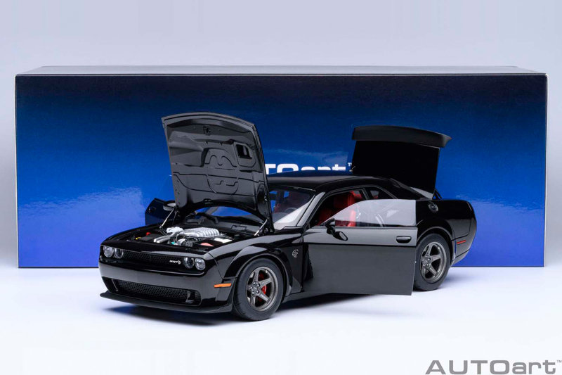 ダッジ チャレンジャー SRT スーパー ストック 2023 (ブラック <PITCH BLACK>) ダッジ チャレンジャー SRT スーパー ストック 2023 (ブラック <PITCH BLACK>)