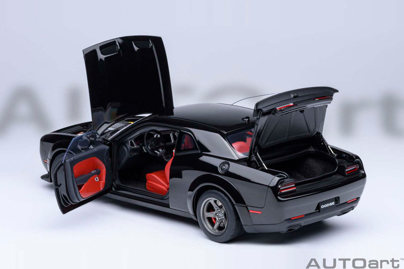 ダッジ チャレンジャー SRT スーパー ストック 2023 (ブラック <PITCH BLACK>) ダッジ チャレンジャー SRT スーパー ストック 2023 (ブラック <PITCH BLACK>)