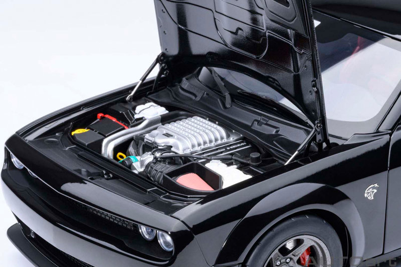 ダッジ チャレンジャー SRT スーパー ストック 2023 (ブラック <PITCH BLACK>) ダッジ チャレンジャー SRT スーパー ストック 2023 (ブラック <PITCH BLACK>)
