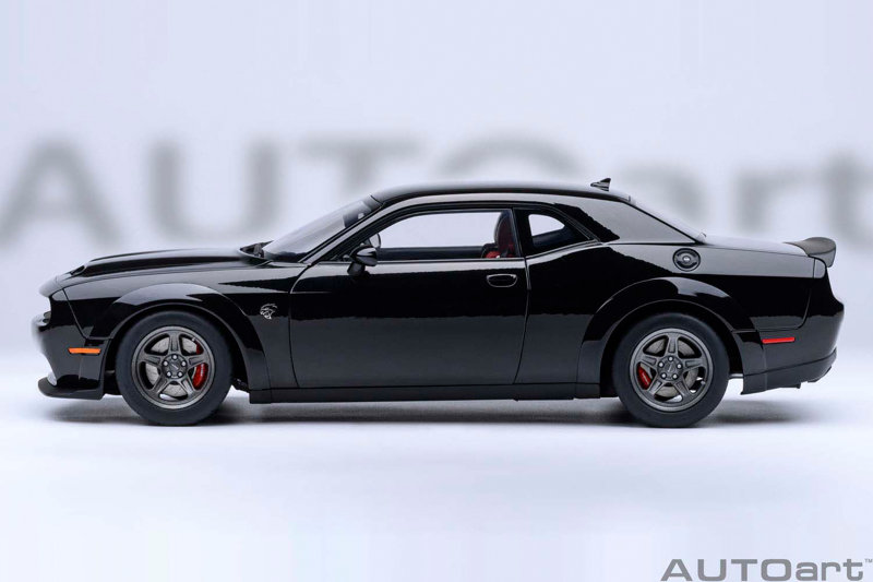 ダッジ チャレンジャー SRT スーパー ストック 2023 (ブラック <PITCH BLACK>) ダッジ チャレンジャー SRT スーパー ストック 2023 (ブラック <PITCH BLACK>)