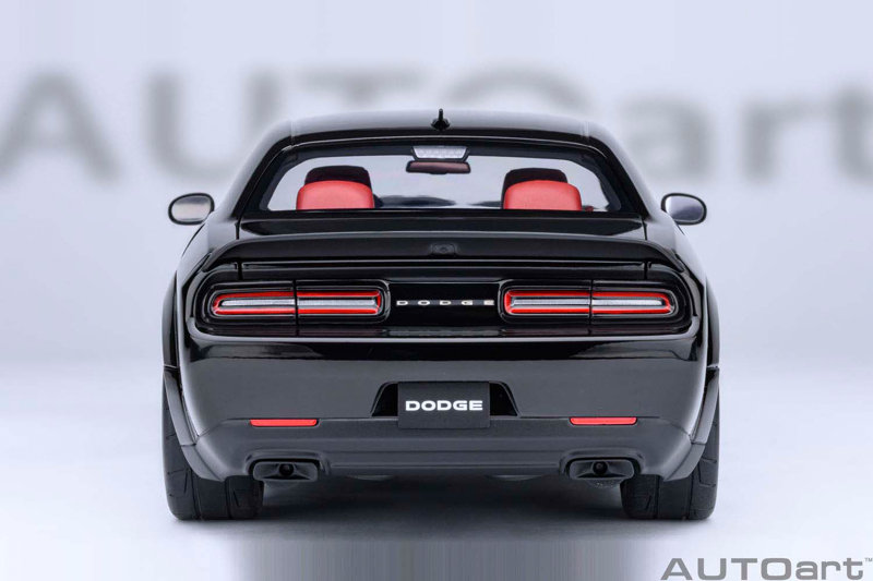 ダッジ チャレンジャー SRT スーパー ストック 2023 (ブラック <PITCH BLACK>) ダッジ チャレンジャー SRT スーパー ストック 2023 (ブラック <PITCH BLACK>)