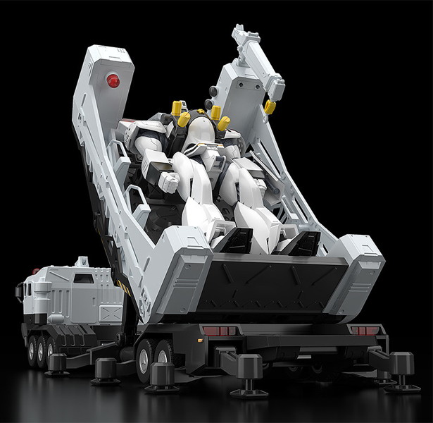 MODEROID 98式特型指揮車＆99式特型レイバーキャリア