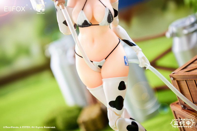 Bear Panda x EIIFOX 乳牛 MOMO 完成品アクションフィギュア