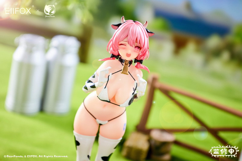 Bear Panda x EIIFOX 乳牛 MOMO 完成品アクションフィギュア