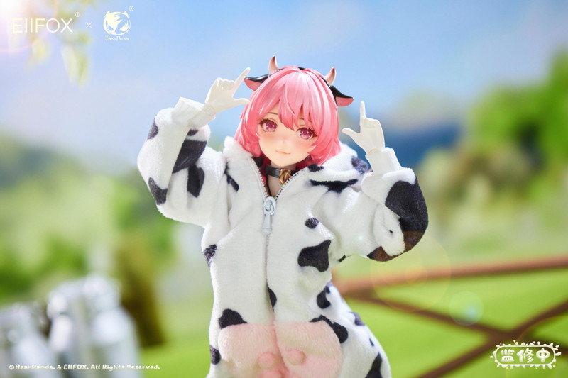 Bear Panda x EIIFOX 乳牛 MOMO 完成品アクションフィギュア
