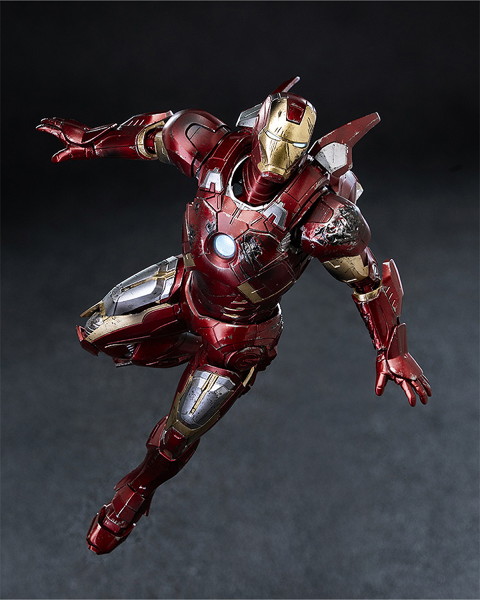 DLX アイアンマン・マーク7（バトルダメージ） Marvel Studios’ The Infinity Saga （マーベル・スタジオの『インフィニティ・サーガ』）