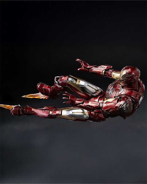 DLX アイアンマン・マーク7（バトルダメージ） Marvel Studios’ The Infinity Saga （マーベル・スタジオの『インフィニティ・サーガ』）