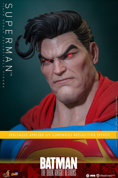 【コミック・マスターピース】『バットマン:ダークナイト・リターンズ』1/6スケールフィギュア スーパーマン