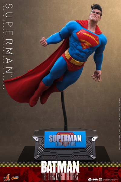【コミック・マスターピース】『バットマン:ダークナイト・リターンズ』1/6スケールフィギュア スーパーマン