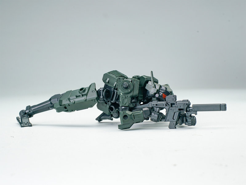 3 min project（スリーミニッツ プロジェクト）シリーズ FENRIR（フェンリル） 1/18スケールプラスチックモデルキット（グリーン）