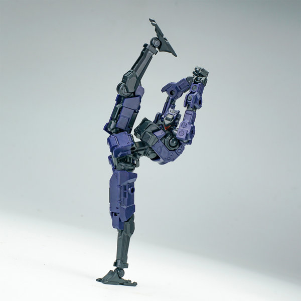 3 min project（スリーミニッツプロジェクト）シリーズ FENRIR（フェンリル） 1/18スケールプラスチックモデルキット（ブルー）