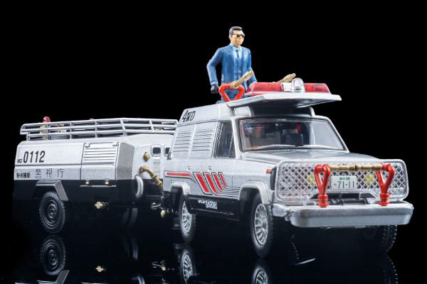 ムービースターズ04 西部警察 サファリ4WD 大門圭介フィギュア付 15,004円