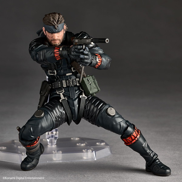 リボルテック アメイジング・ヤマグチ ネイキッド・スネーク スニーキングスーツ Ver.（『METAL GEAR SOLID Δ: SNAKE EATER』）