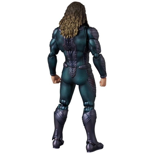 MAFEX AQUAMAN（STEALTH SUIT）