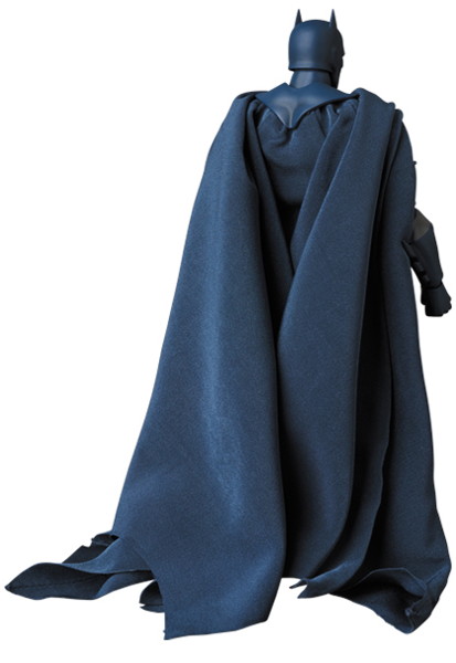 MAFEX BATMAN （HUSH Ver.）