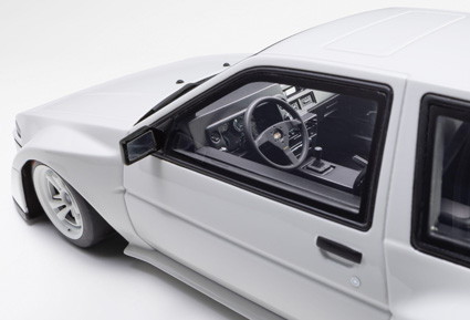 トヨタ スプリンター トレノ AE86 Khyzyl Saleem （ホワイト）