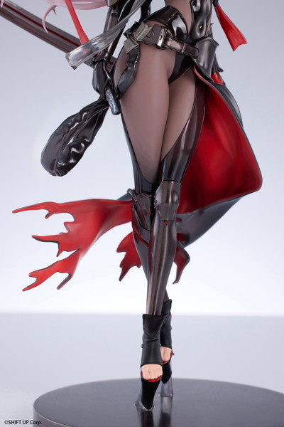 紅蓮:ブラックシャドウ 勝利の女神:NIKKE