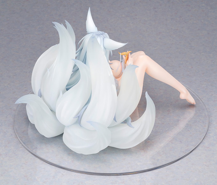 信濃 雅夢の白浜Ver. アズールレーン