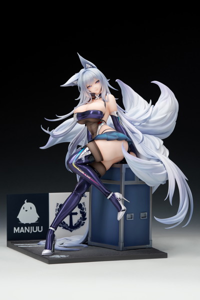アズールレーン 信濃 寝待の銀輿Ver. LEDアクリル展示ケース付きスペシャル版