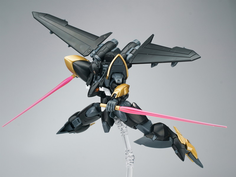 SHEIK MAINLAND ULTRA ACTION TROOPERシリーズ 雲雀（ひばり） 1/144スケール プラスチックモデルキット ブラック×ゴールドVer.
