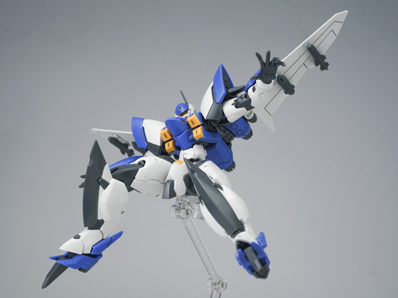 SHEIK MAINLAND ULTRA ACTION TROOPERシリーズ 雲雀（ひばり） 1/144スケール プラスチックモデルキット ブルー×ホワイトVer.