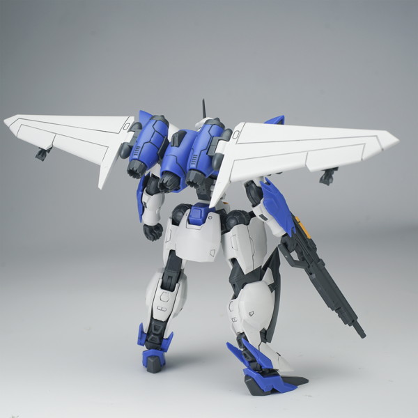 SHEIK MAINLAND ULTRA ACTION TROOPERシリーズ 雲雀（ひばり） 1/144スケール プラスチックモデルキット ブルー×ホワイトVer.
