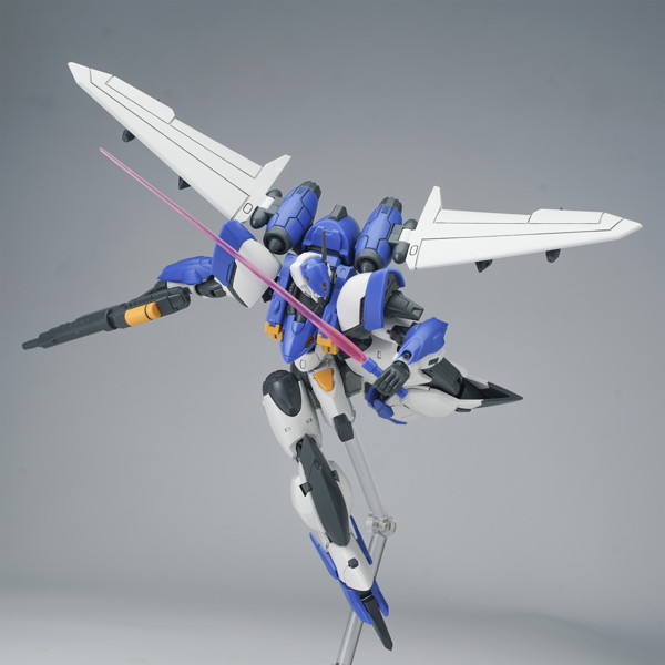 SHEIK MAINLAND ULTRA ACTION TROOPERシリーズ 雲雀（ひばり） 1/144スケール プラスチックモデルキット ブルー×ホワイトVer.