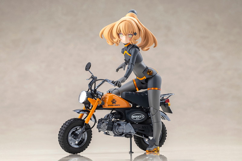 PUNI☆MOFU レーシングトゥ with Honda Z50J-1モンキー
