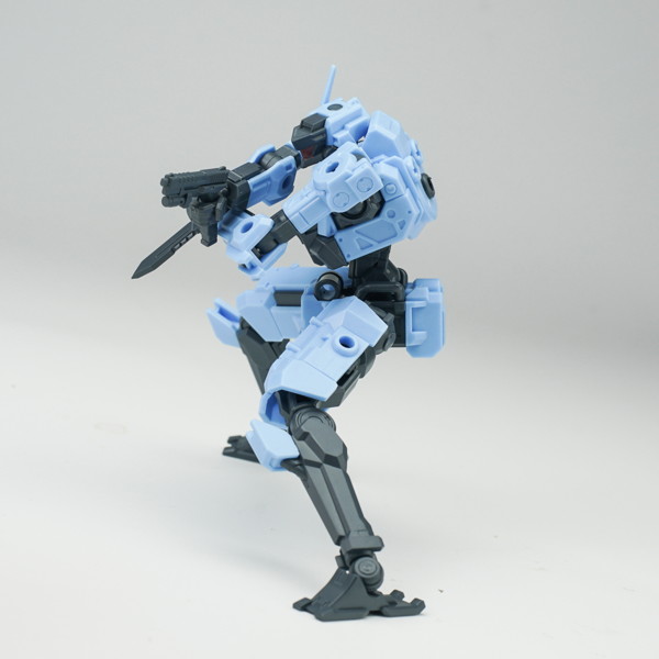 SHEIK MAINLAND 3 min project（スリーミニッツプロジェクト）シリーズ FENRIR（フェンリル） 1/18スケールプラスチックモデルキット（水色）
