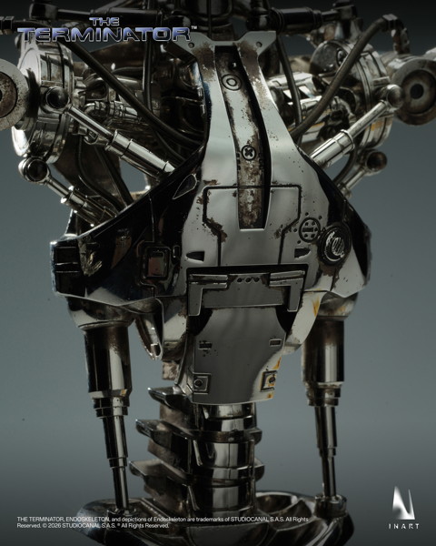 INART『ターミネーター』T-800 エンドスケルトン コレクティブルフィギュア