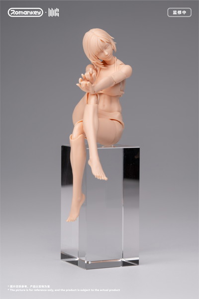 Romankey UMS004 1/12スケール 可動フィギュア女性素体 ミア（未塗装Ver.）