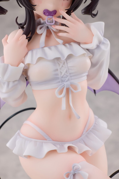 紫乃 Illustrated by RIKO